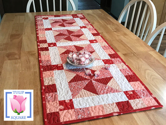 Peppermint Pinwheels Table Runner Pattern TS-566 - Paper Pattern